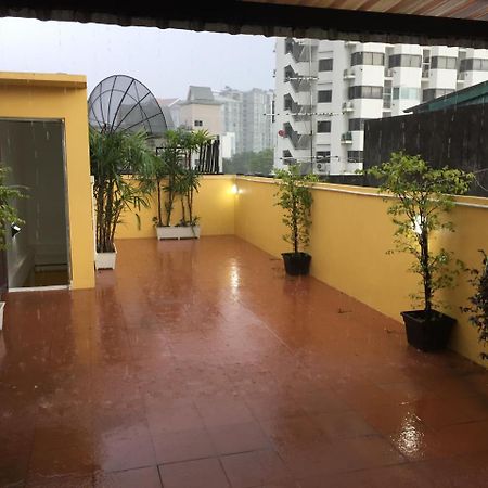 Hostel Artistel (Adults Only) Chiang Mai Exterior foto