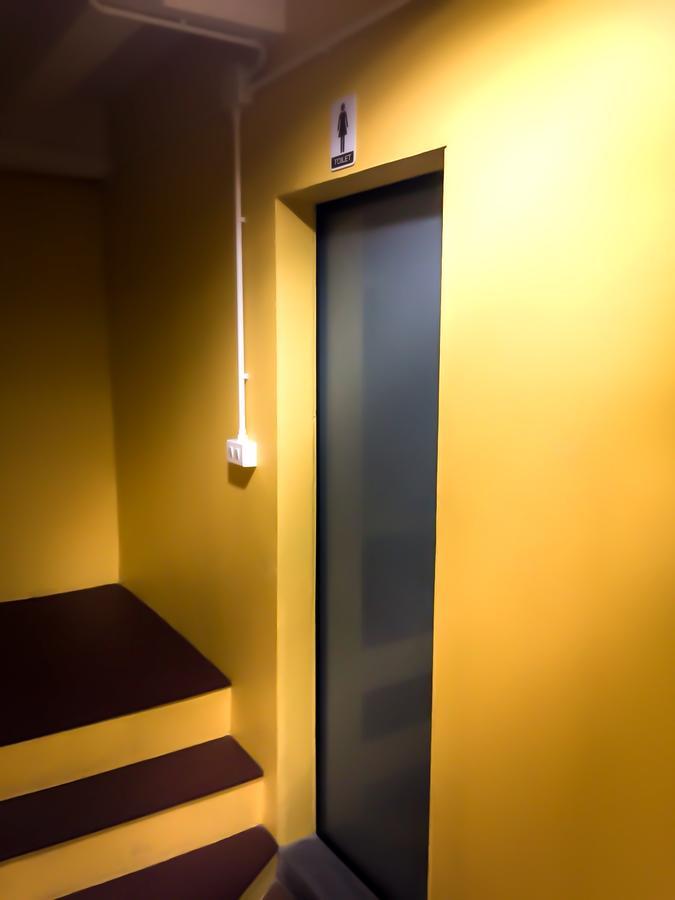 Hostel Artistel (Adults Only) Chiang Mai Exterior foto